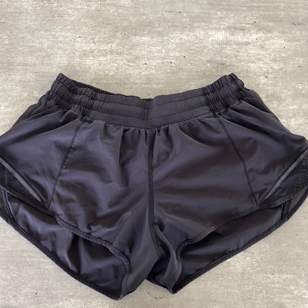 lululemon hotty hot shorts